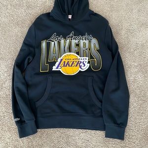 Men’s Lakers Mitchell & Ness Hoddie size large